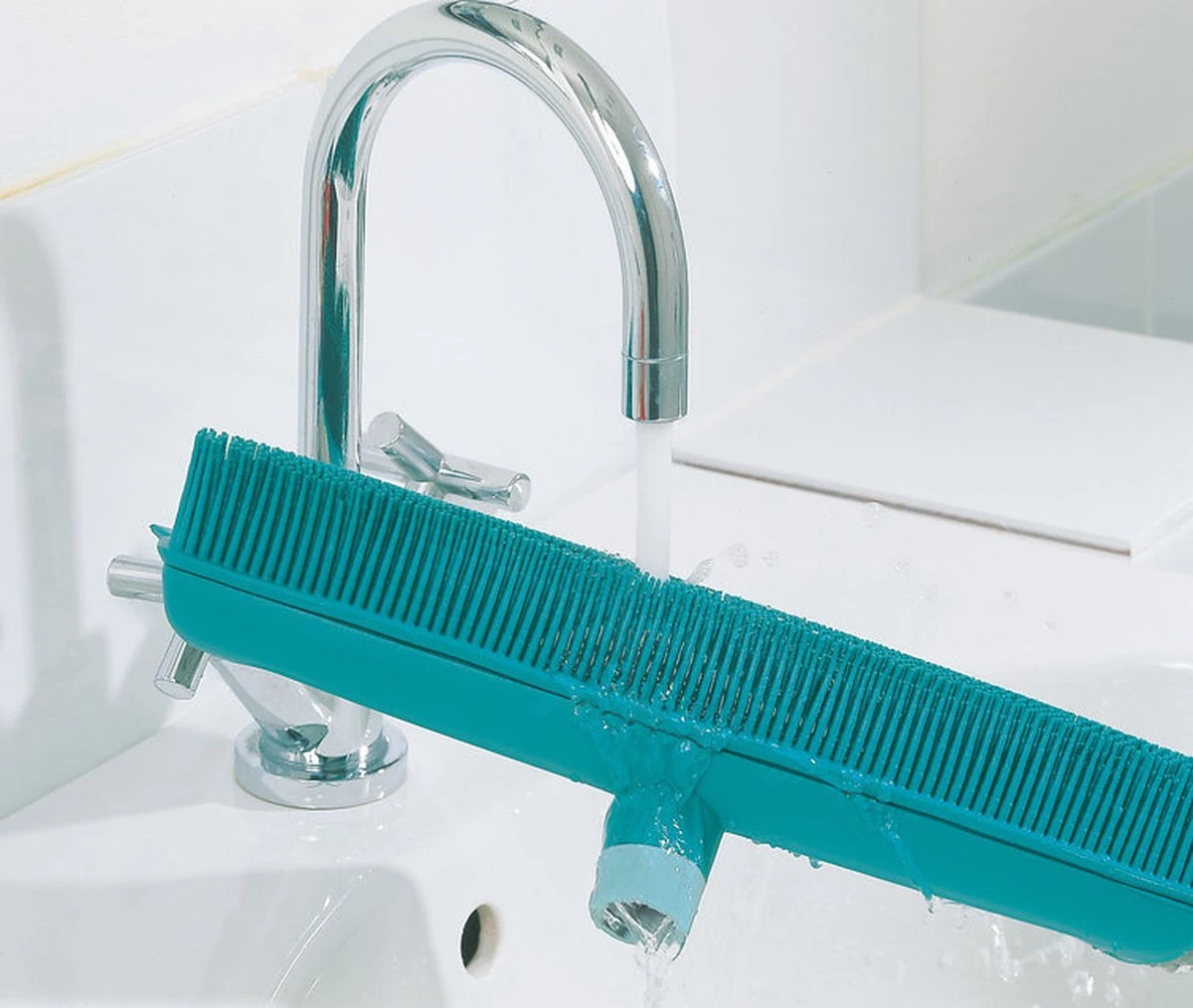 Leifheit Classic Suprabezem - Rubberen Bezem Met Telescoopsteel - 80-140 Cm Steellengte - 35 Cm Veegbreedte - Afbeelding 3