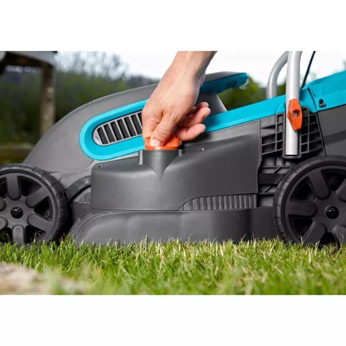 GARDENA - PowerMax™ 1200/32 0- Grasmaaier (gemotoriseerd) - Maaibreedte 32 Cm - Afbeelding 2