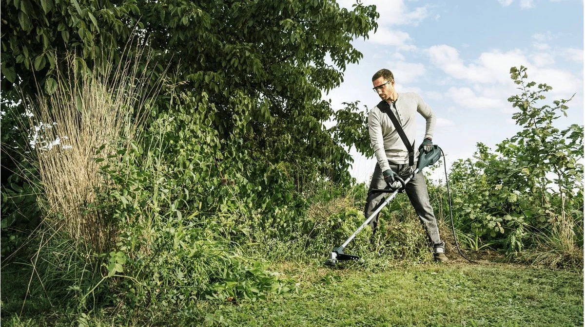 Bosch AFS 23-37 Bosmaaier - 950 W - Op Snoer - Incl. Mes En Draad - Afbeelding 5