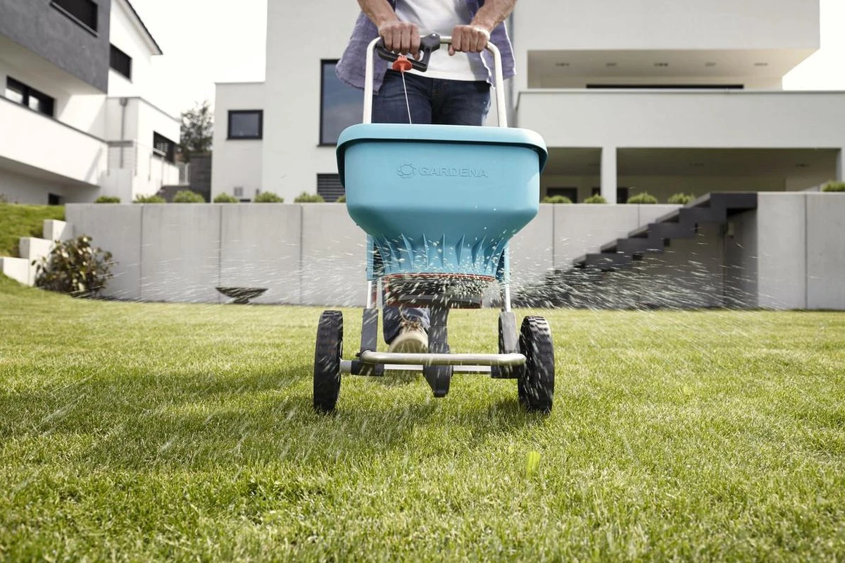 GARDENA Strooiwagen XL Strooikar - 800m2 - 18 Liter - Afbeelding 4