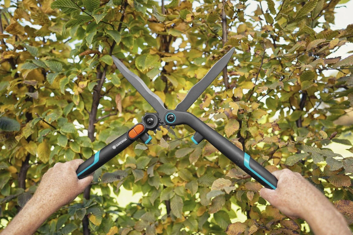 GARDENA - 2 In 1 EnergyCut Heggenschaar - 2.5x Meer Kracht - Totale Lengte 60 Cm - Afbeelding 8