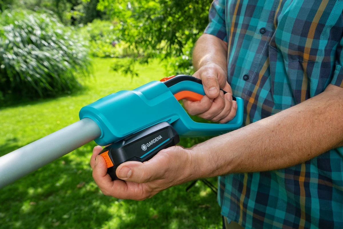 GARDENA - Telescopische Heggenschaar (Zonder Accu) - THS 42/18V P4A - Meslengte 42cm - Tandmes Opening 16mm - Afbeelding 5