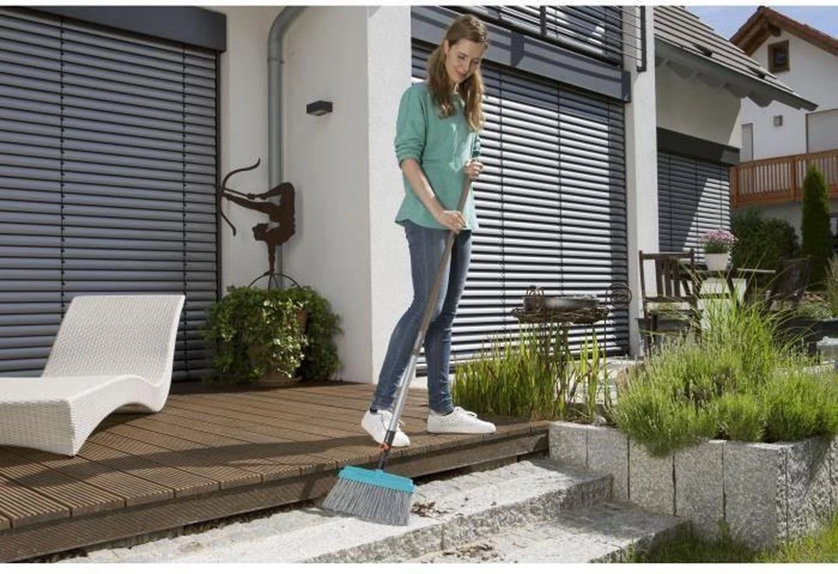 GARDENA Combisystem Terrasbezem - Breedte 32cm - Geadviseerde Steellengte 130cm - Afbeelding 5
